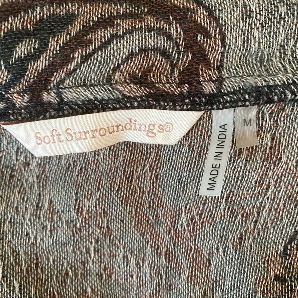 Soft Surroundings Wool Paisley Tapestry Cardigan Gray Boho Fringe -M - Picture 12 of 14